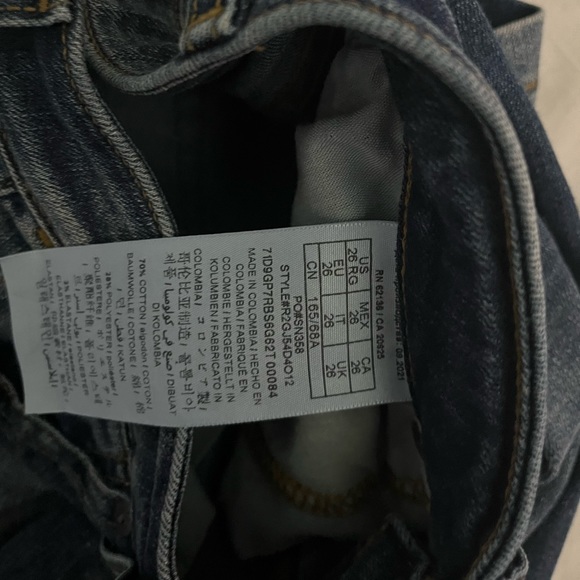 Vintage GUESS jeans - Picture 2 of 3